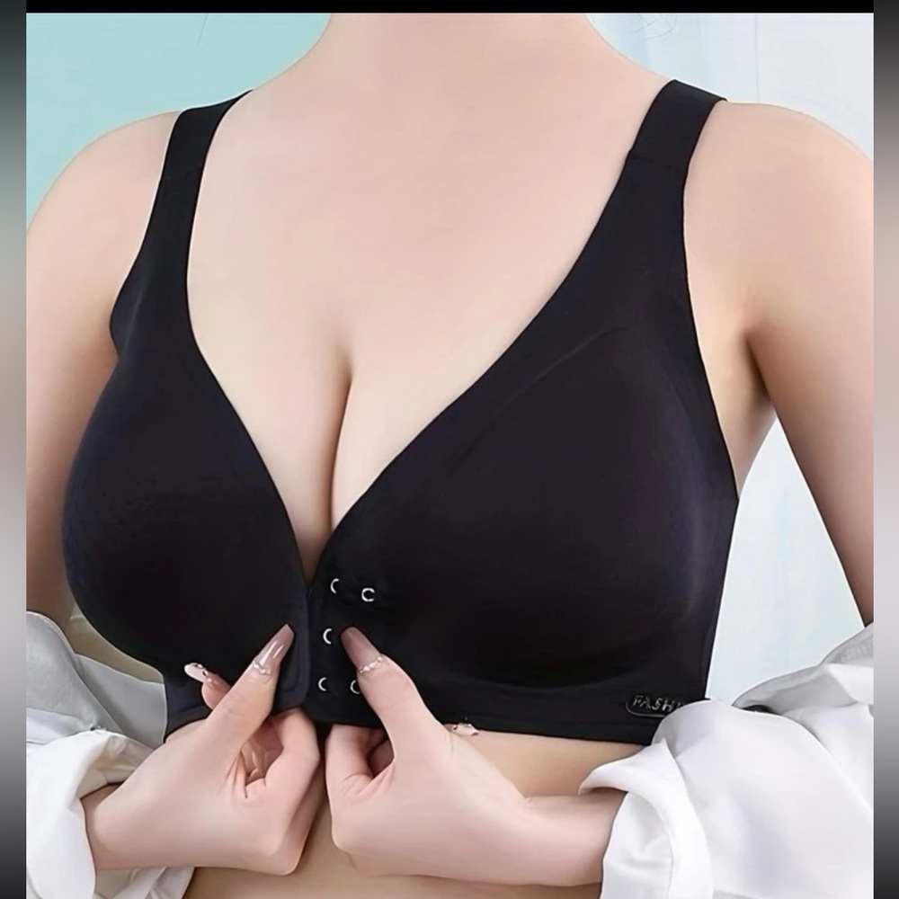 Black Seamless Push-up Bra